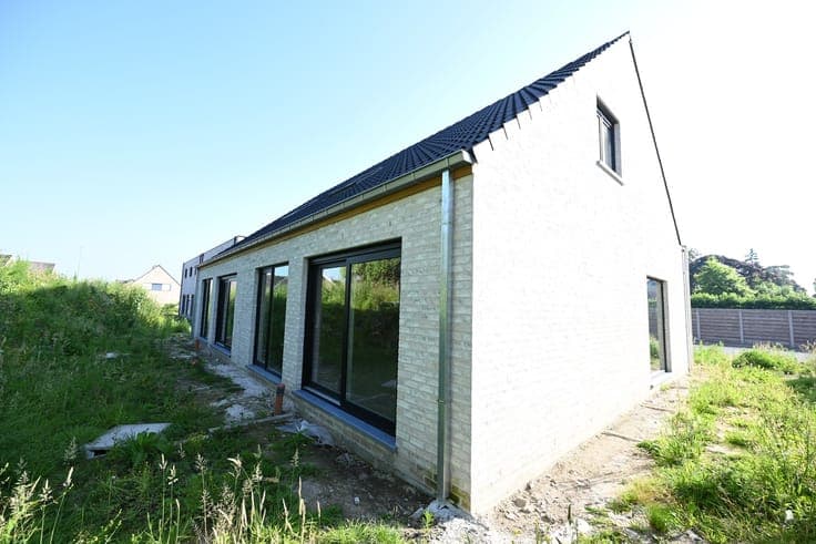 HALFOPEN nieuwbouwwoningen in DORPSCENTRUM!