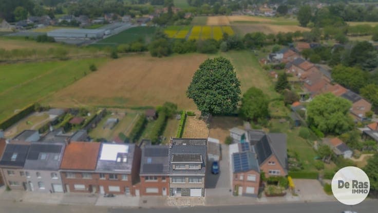 HOFSTADE - Ruime bel-etage met 4 slpks, garage en tuin!
