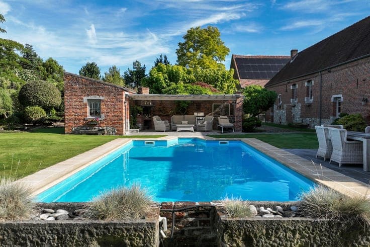Renovated 17th-century farmhouse set on a 3,700 sqm plot