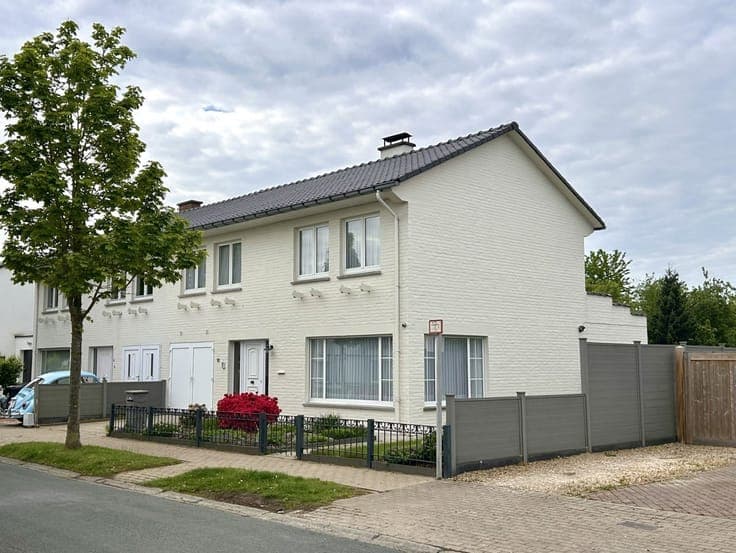 House in Ninove