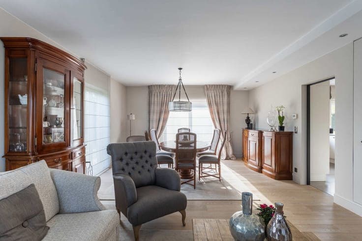 Detached move-in ready villa, 4 bedrooms, garden and garage