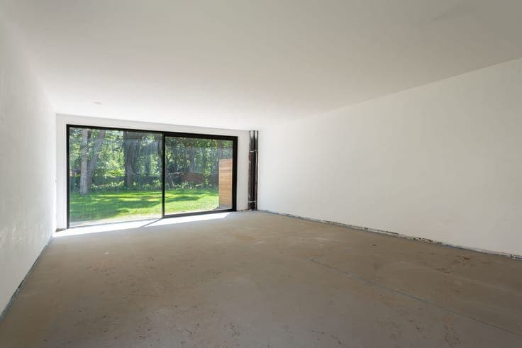 Stylish new-build home with south-facing garden in Brasschaa