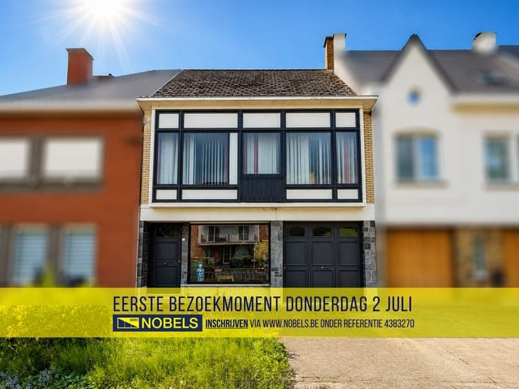 Te koop, Gezinswoning met veel potentieel nabij het centr...