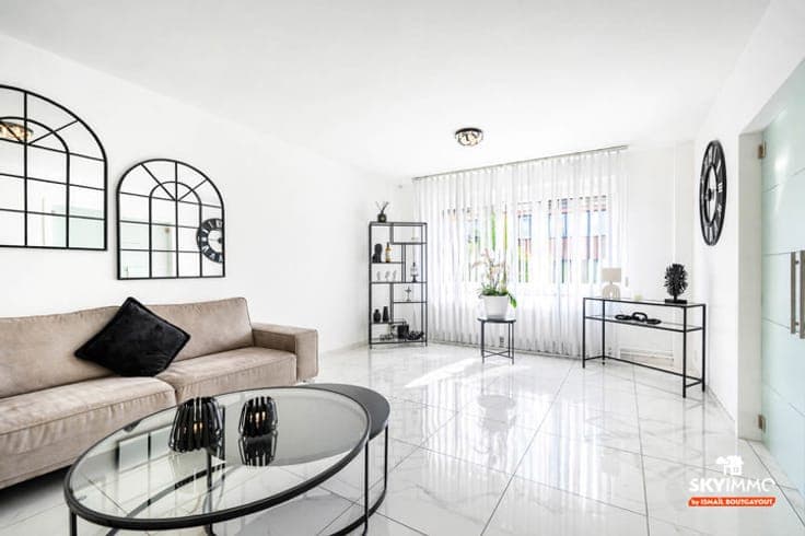 SUPERBE MAISON BEL ETAGE - PEB B - JARDIN - TERRASSE -ANS