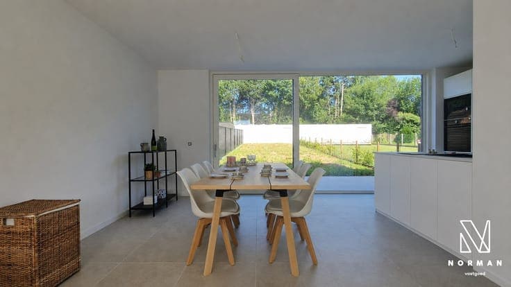 BEN-woning met 4 slaapkamers en 2 badkamers - grens Kuurne/