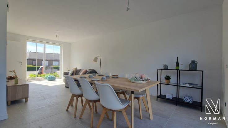 BEN-woning met 4 slaapkamers en 2 badkamers - grens Kuurne/