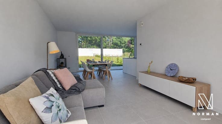 BEN-woning met 4 slaapkamers en 2 badkamers - grens Kuurne/