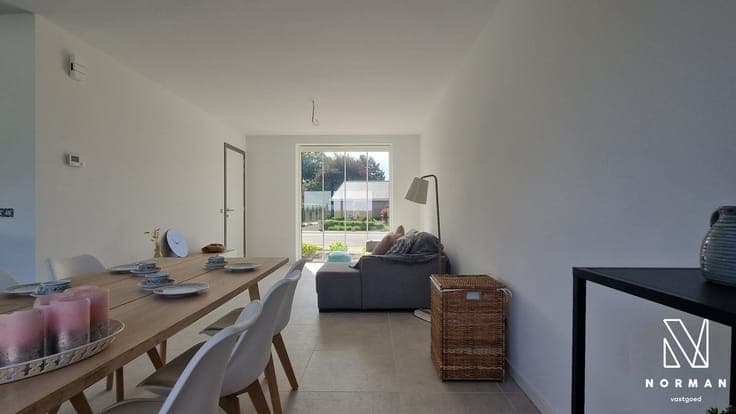 BEN-woning met 4 slaapkamers en 2 badkamers - grens Kuurne/