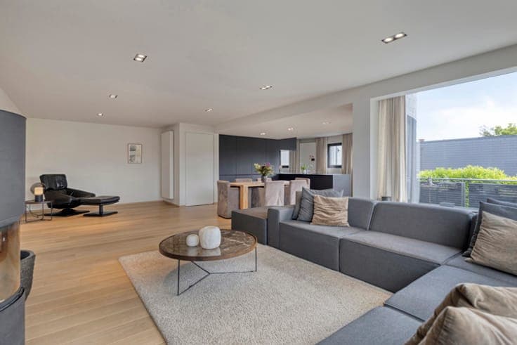 Unique semi-detached house with multifunctional space
