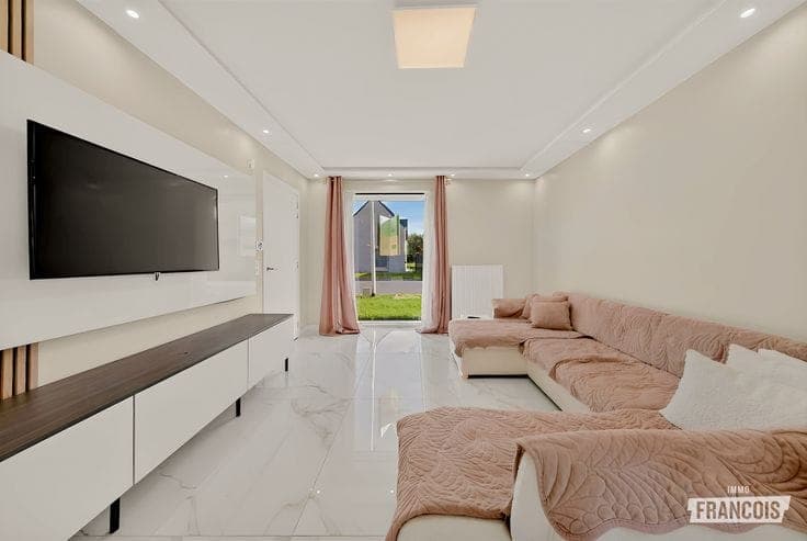 High-quality 3-bedroom home with an EPC rating of A in a ru…
