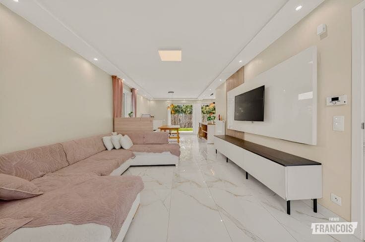 High-quality 3-bedroom home with an EPC rating of A in a ru…