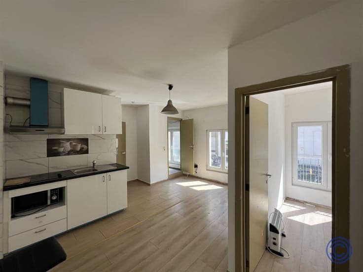 Vergund appartementsgebouw met garages!