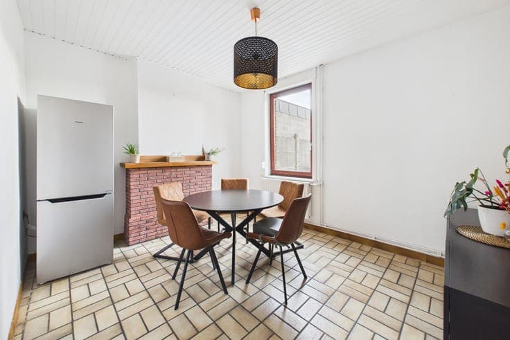 Semi-detached house with garden and 3 bedrooms