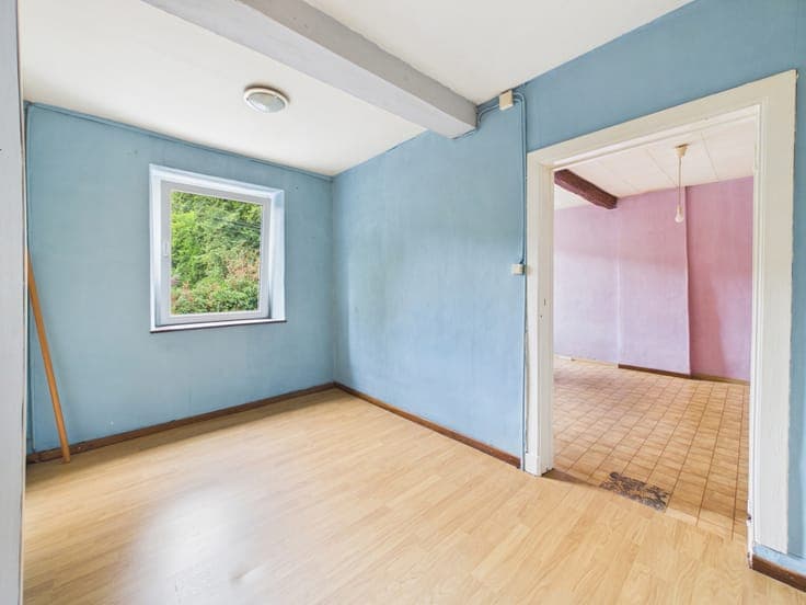 FLÉMALLE – House to renovate, great potential