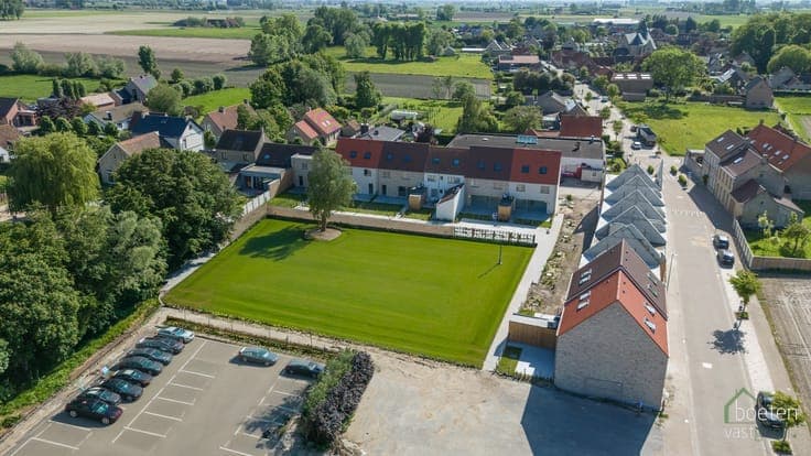 BEAUVOORDE: Woonomgeving De Lelie: 18 nieuwbouwwoningen i...