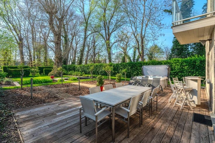 Beautiful 5 bedroom villa for sale in Nieuwpoort.
