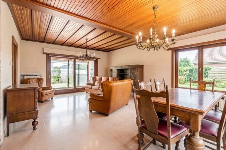 Spacious single-storey home with a large garden!