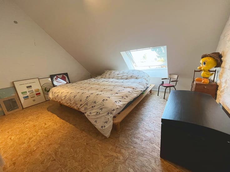 Newly renovated home - quiet street with a view of the water