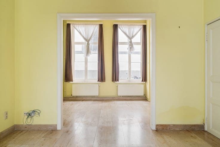 TE RENOVEREN HERENWONING OP ABSOLUTE TOPLOCATIE IN GENT!!