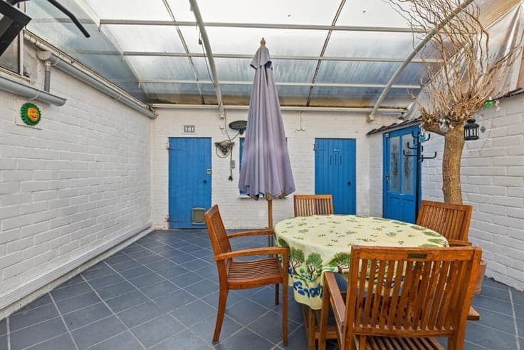 Gunstig gelegen rijwoning met zonnige tuin en praktische ...