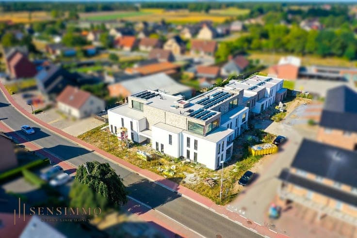 House in Peer