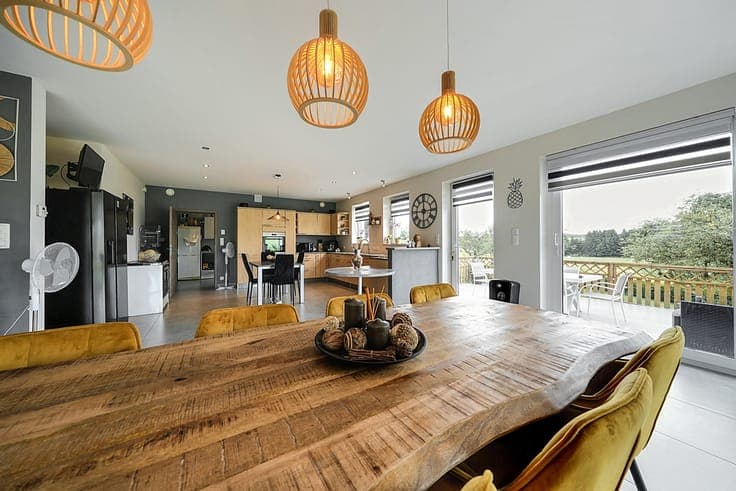Recent 4-Bedroom Home Near Luxembourg
