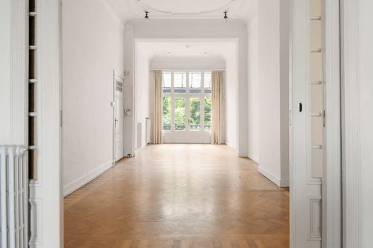Characterful townhouse with spacious garden!