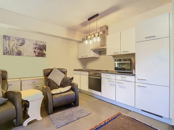 Investment property in Floreffe