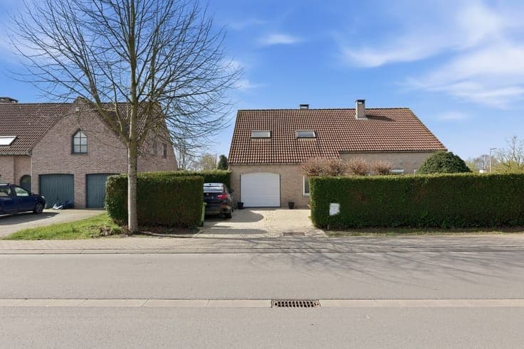 Charmante open bebouwing met karakter en 4 slaapkamers in...