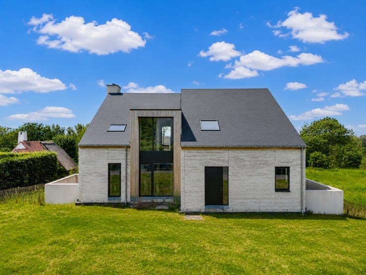 House in Dikkelvenne
