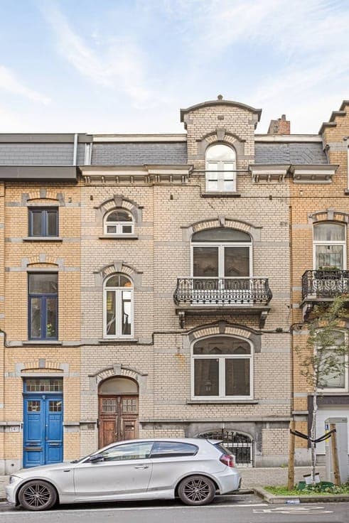 Townhouse for sale in Schaerbeek!