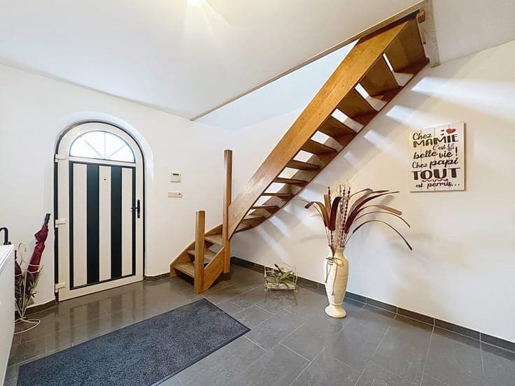 House in Courcelles