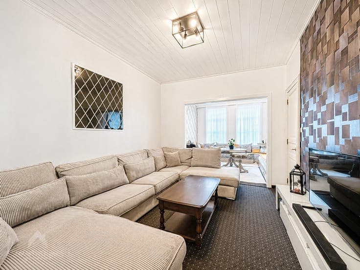 Ruime, instapklare gezinswoning met 3 slaapkamers, tuin e...