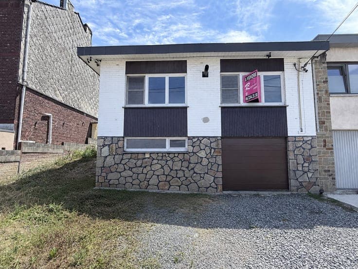 MAISON BEL ETAGE - 2 CH - GARAGE - TERRASSE - JARDIN