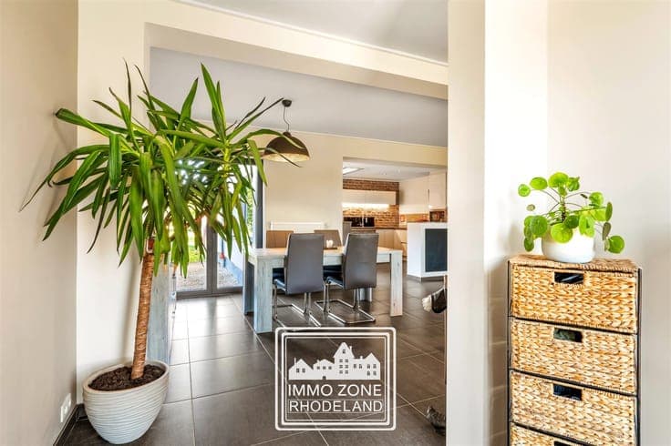 Sublieme instapklare woning met 3 slpks en diepe groene tuin