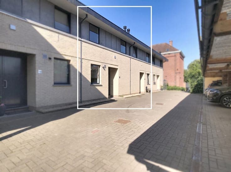 House with garden, 3 bedrooms and parking