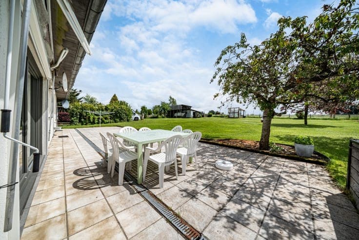 Detached house on a magnificent 54-acre plot