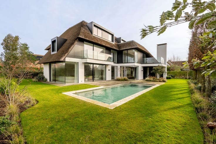 New construction villa