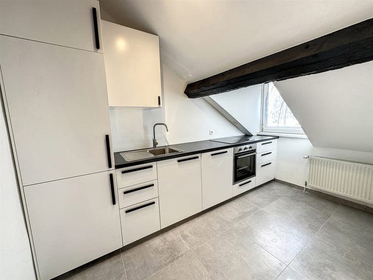 IMMEUBLE 4 LOGEMENTS & 1 COMMERCE