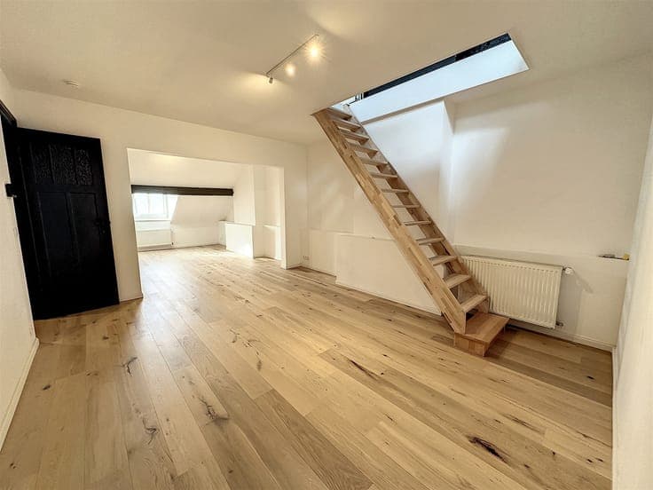 IMMEUBLE 4 LOGEMENTS & 1 COMMERCE