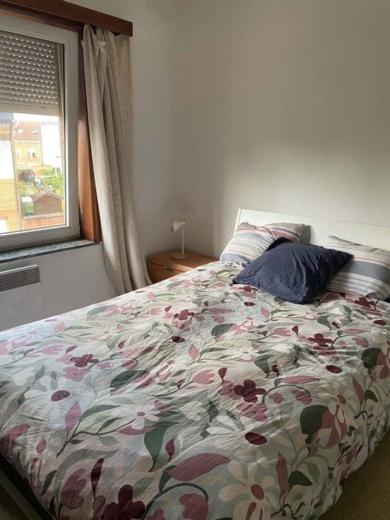 Woning met tuin, 2 slaapkamers, bureau & ingerichte zolde...