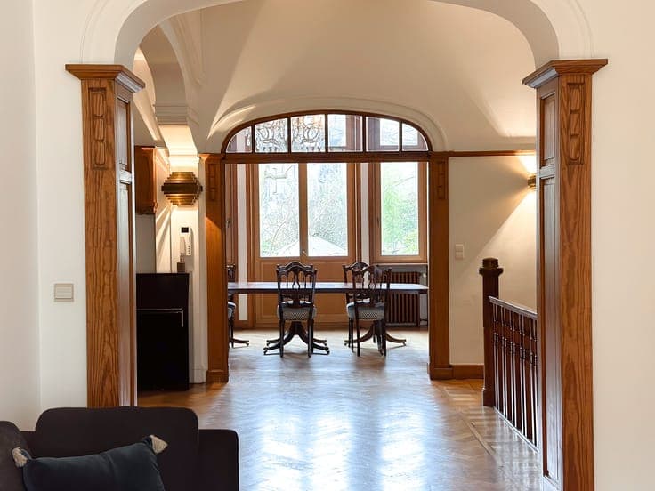 Art Nouveau Townhouse – Square Larousse District