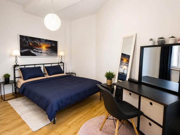 SINGLE-FAMILY HOME, CONVERTED INTO 5 APARTMENTS