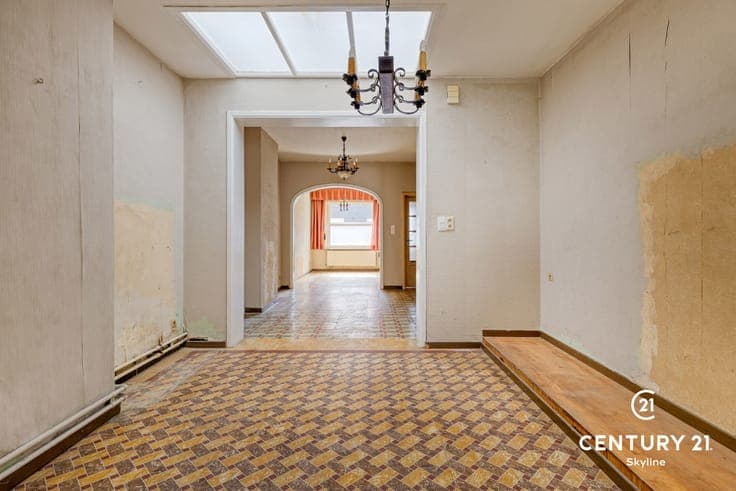 RENOVATION OPPORTUNITY IN EXELENT LOCATION in Kessel-Lo!
