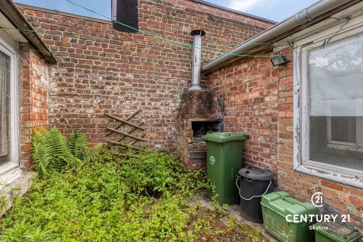 RENOVATION OPPORTUNITY IN EXELENT LOCATION in Kessel-Lo!