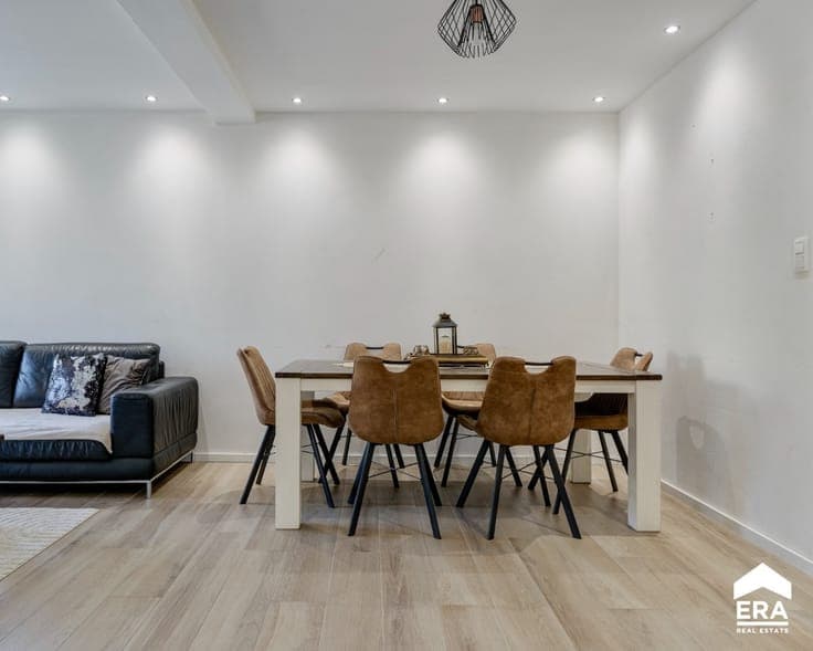 Renovated semi-detached home in Houthalen
