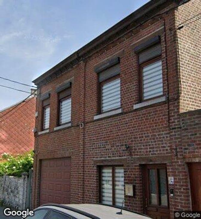 House in Dour