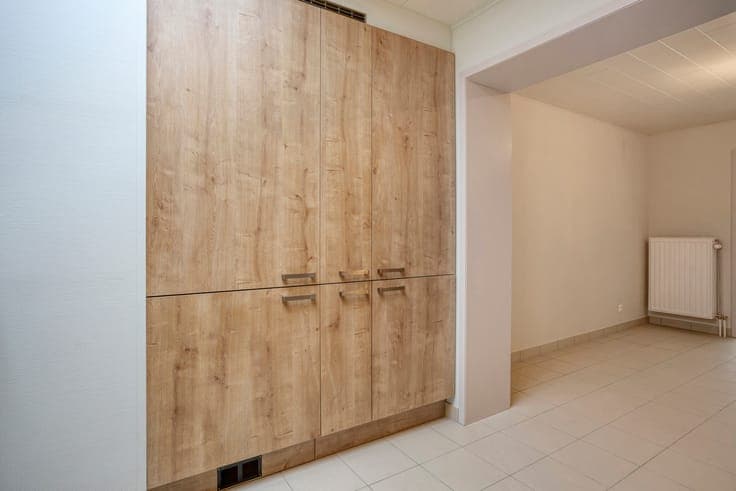 Renovated house with parking and 2 bedrooms