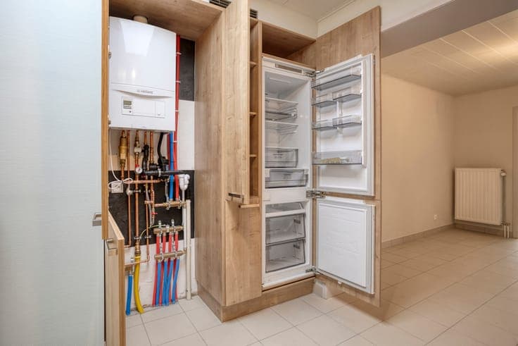 Renovated house with parking and 2 bedrooms