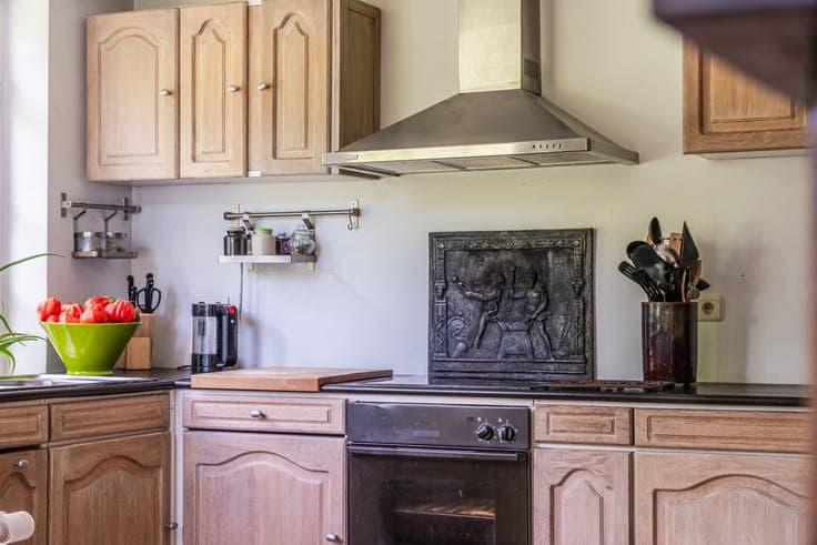 Magnificent character property in a peaceful setting.